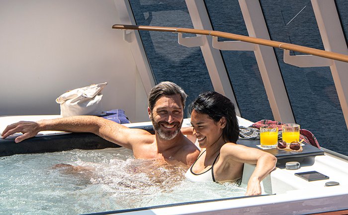 MSC World Cruise, MSC One Pool and Sundeck | MSC Crusies