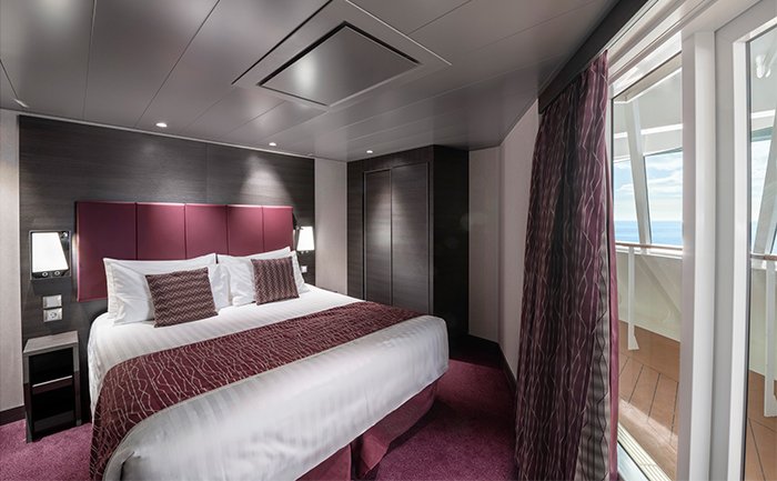 MSC Meraviglia Cabin: Suite With Whirpool Exp